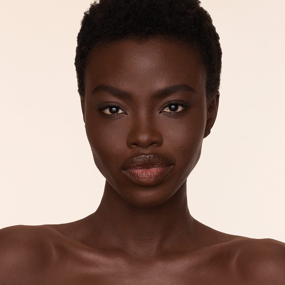 AIRBRUSH FLAWLESS FOUNDATION (BASE DE MAQUILLAJE)